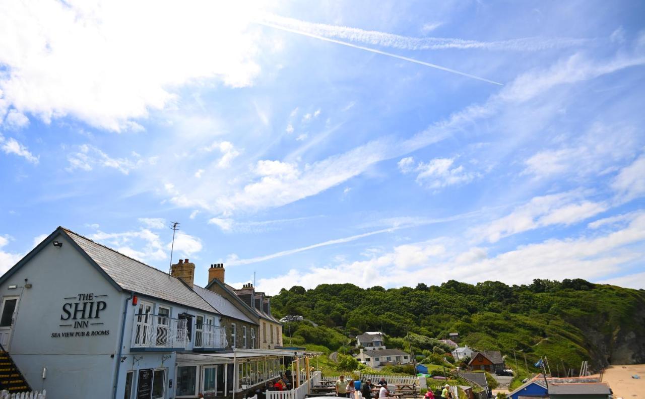 Ship Inn Aberporth Bagian luar foto