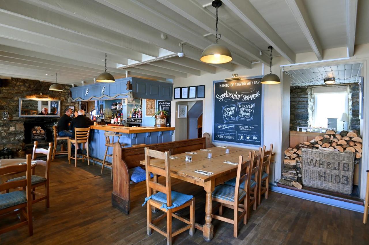 Ship Inn Aberporth Bagian luar foto