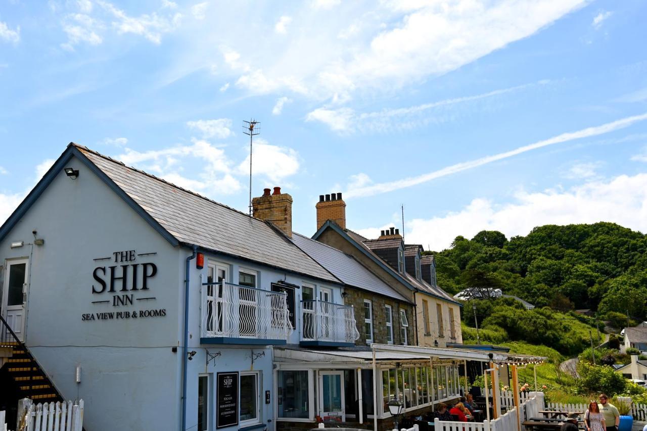Ship Inn Aberporth Bagian luar foto